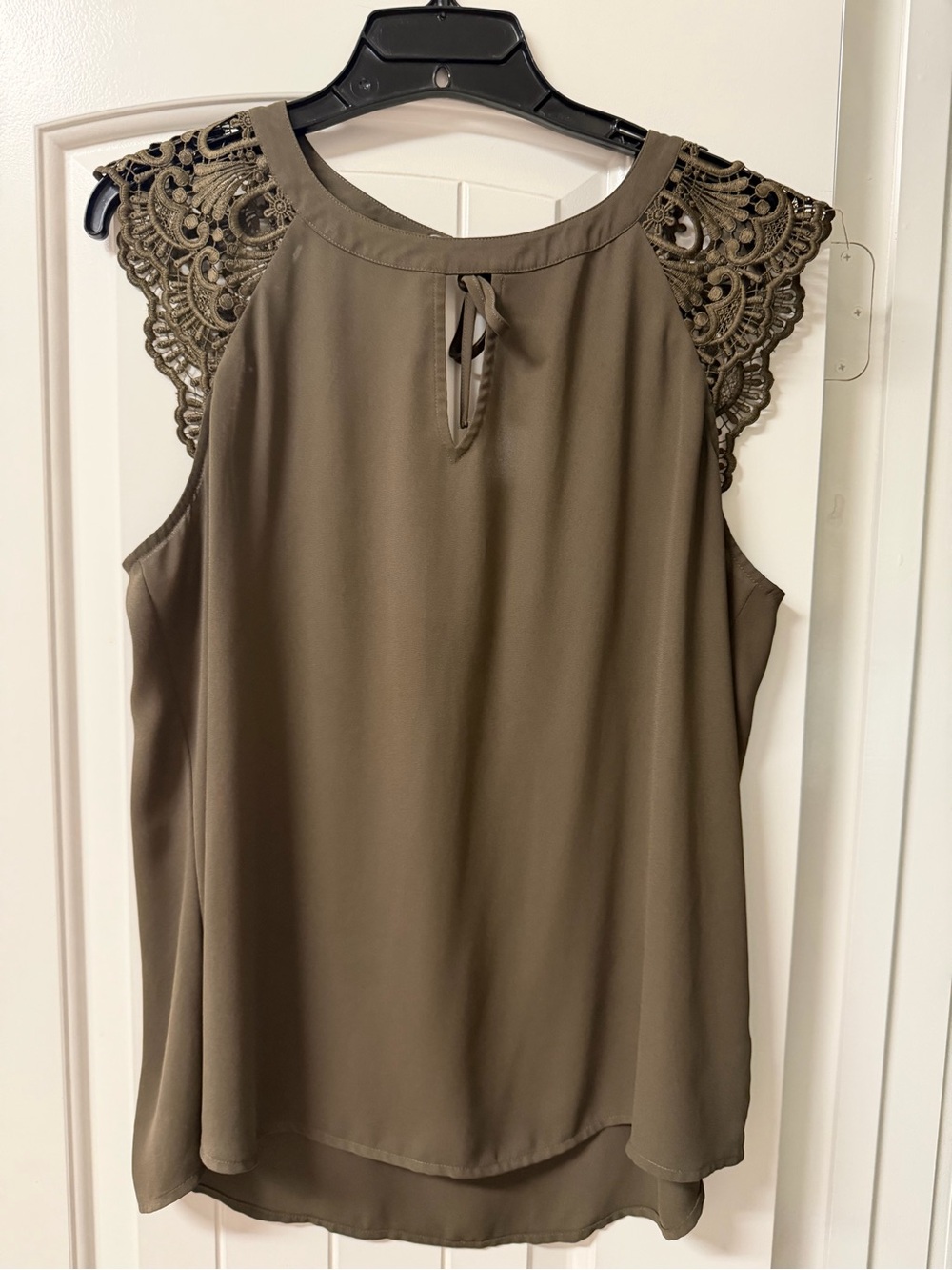 Express Olive Lace-Shoulder Keyhole Tank